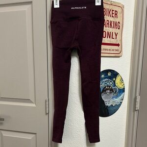 Alphalete Women’s Burgundy Leggings